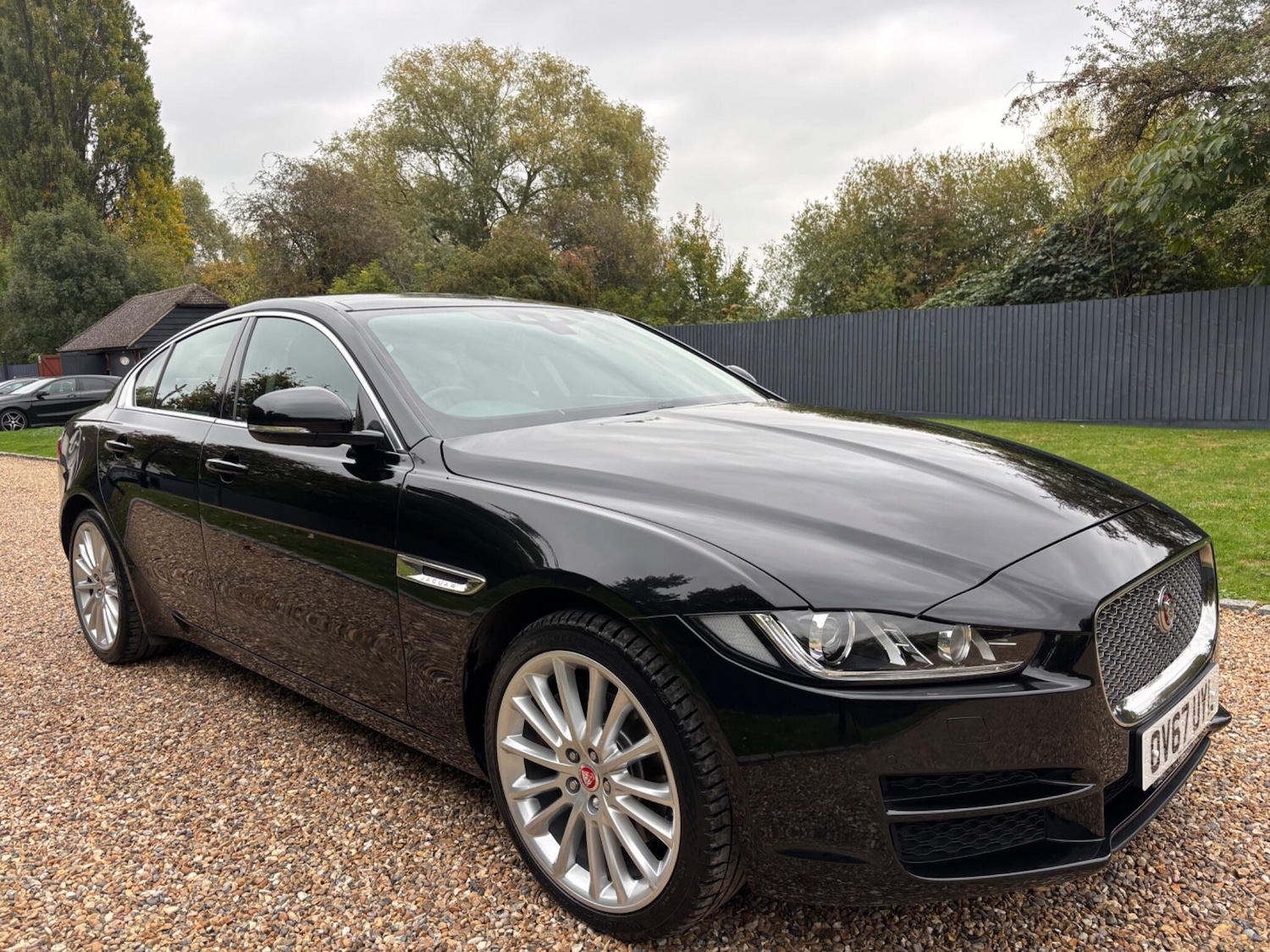 Used Jaguar XE 2017 for sale - 76236928: Photo 5