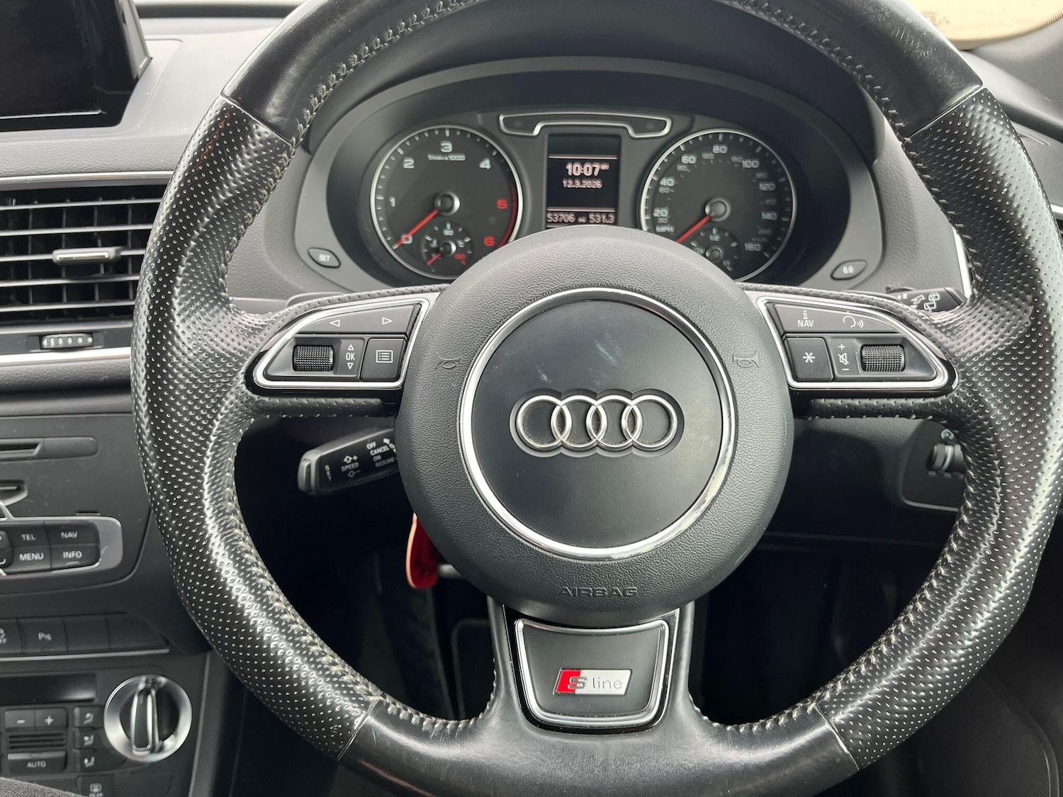 Used Audi Q3 2015 for sale - 77931813: Photo 19