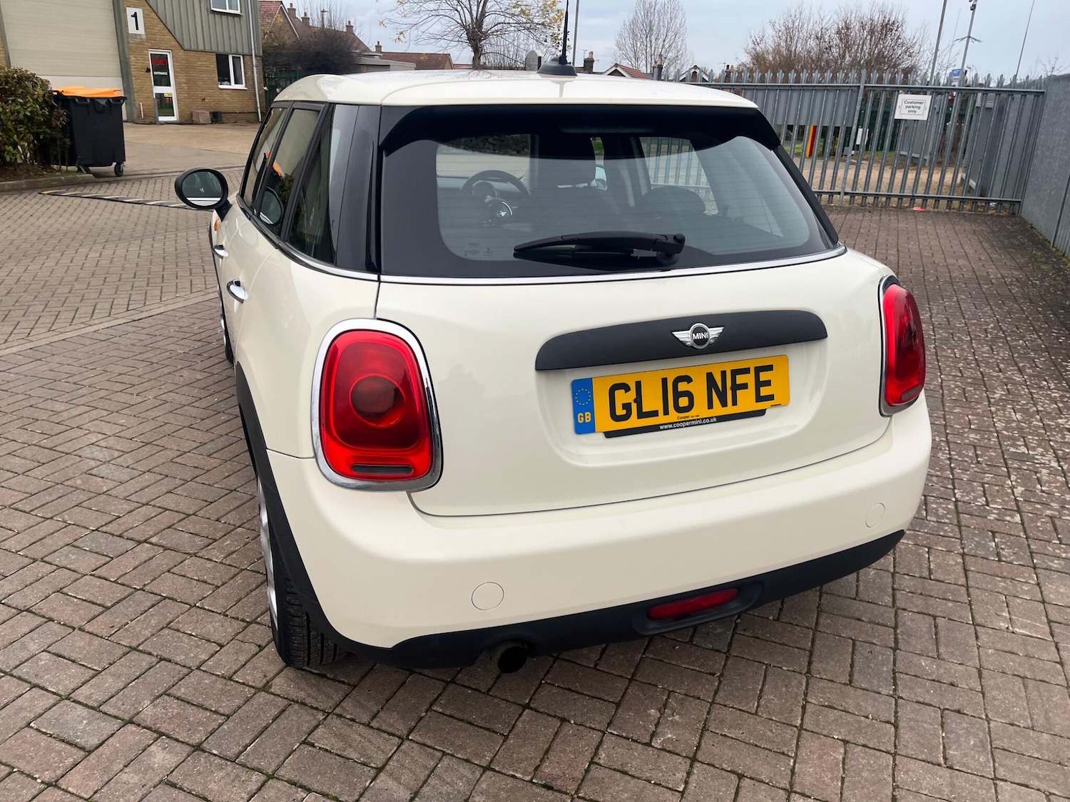 Used MINI Hatch 2016 for sale - 76978007: Photo 32