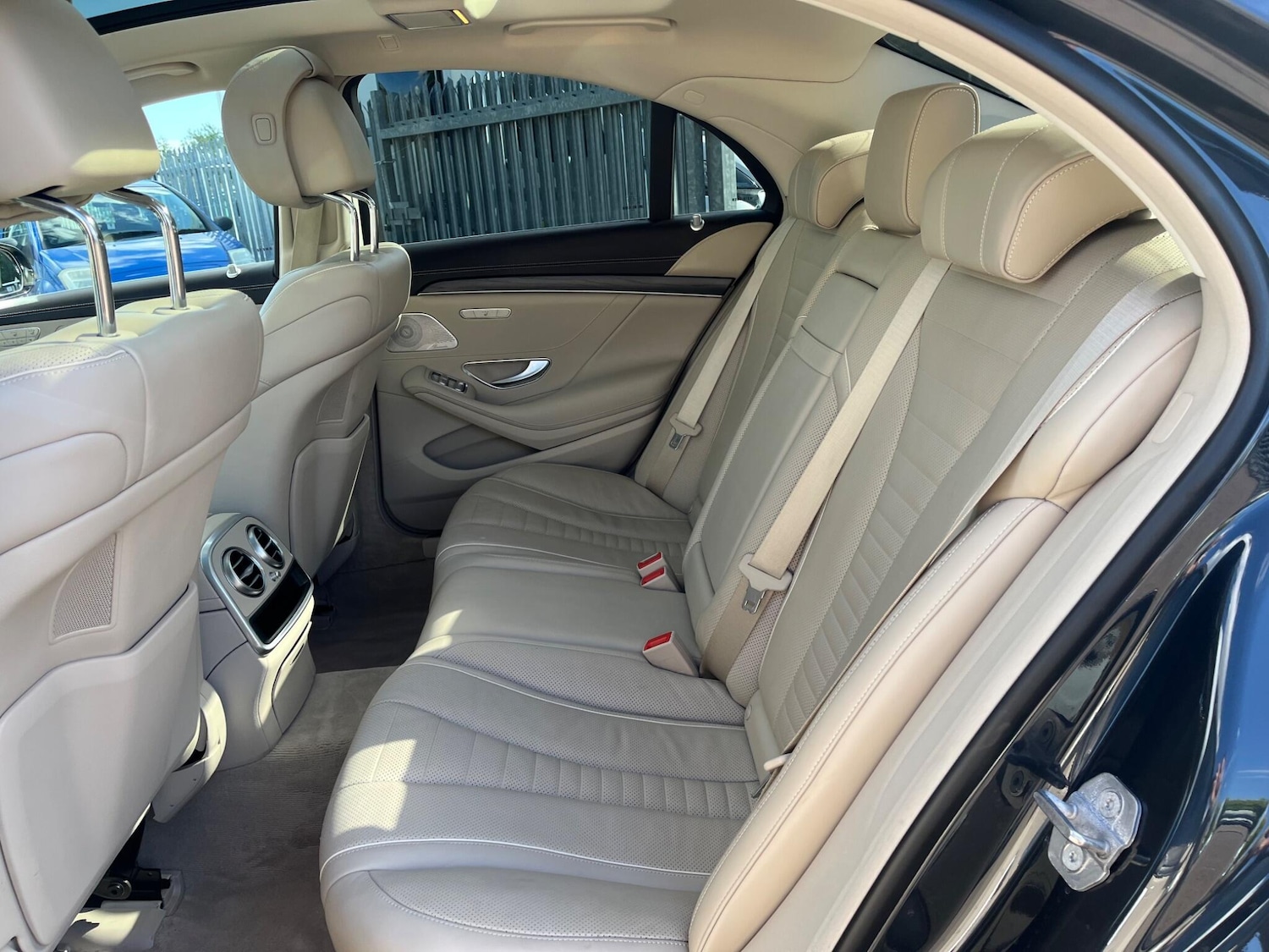 Used Mercedes-Benz S Class 2019 for sale - 76690949: Photo 30