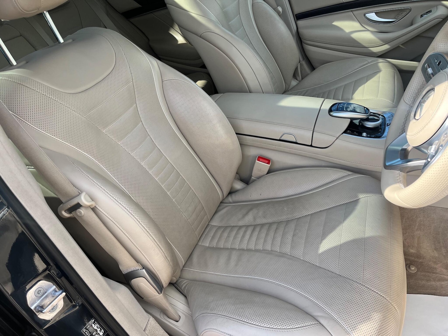 Used Mercedes-Benz S Class 2019 for sale - 76690949: Photo 4