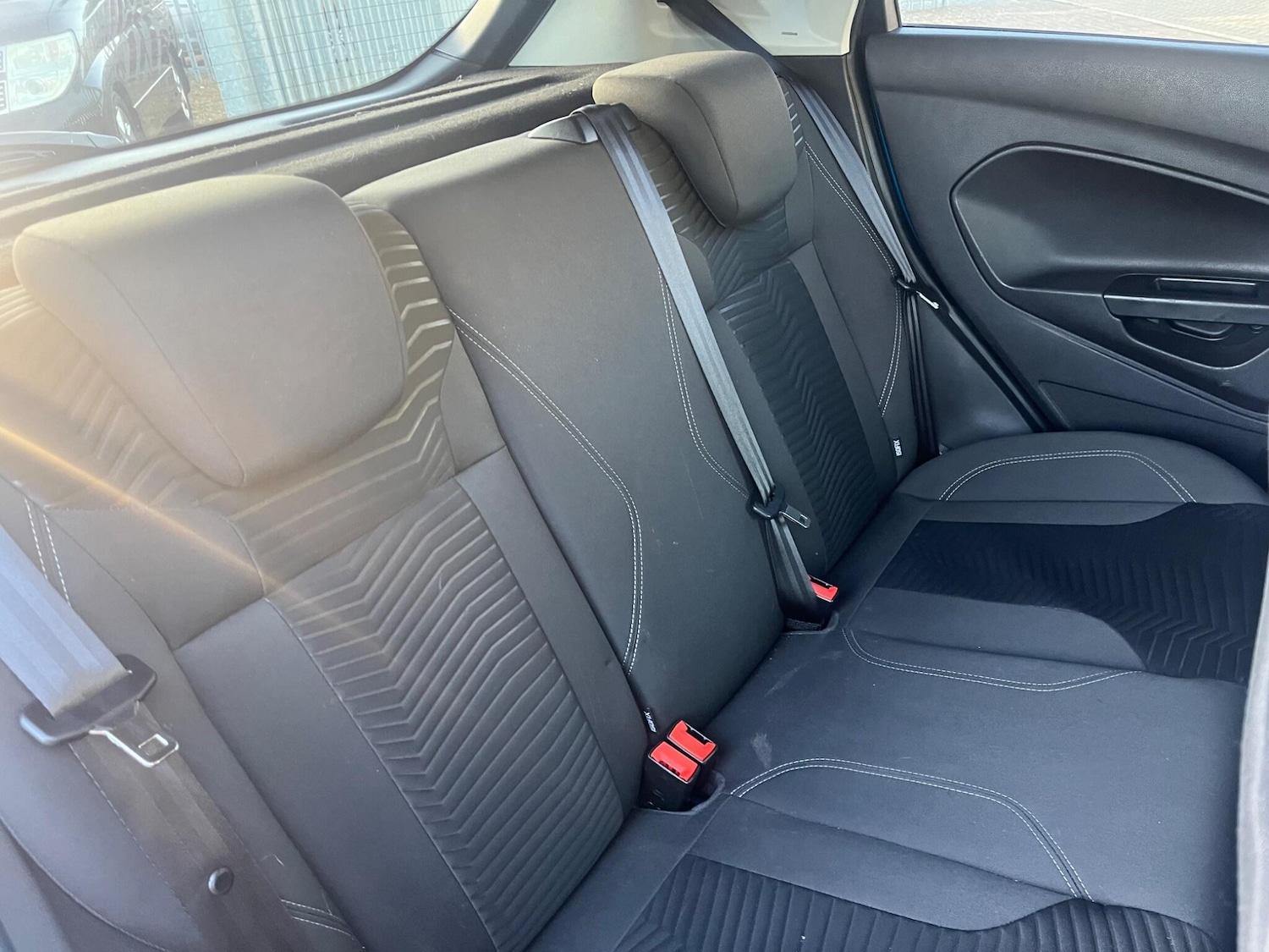 Used Ford Fiesta 2014 for sale - 76711929: Photo 24