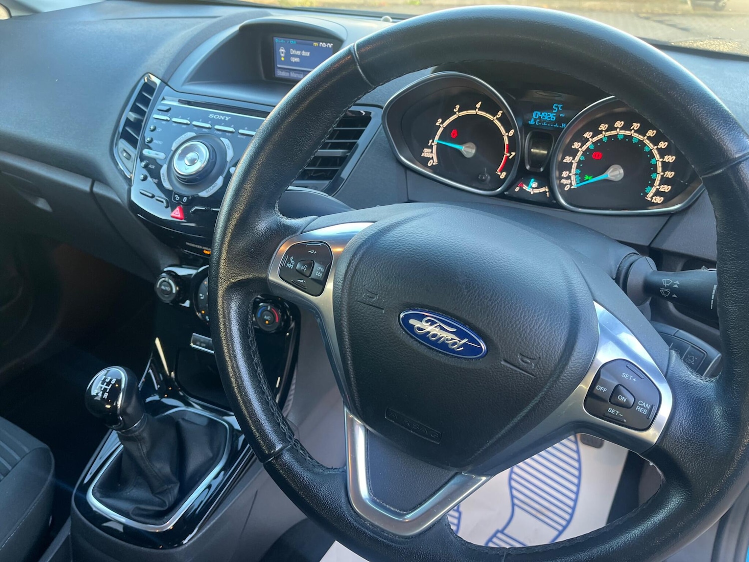 Used Ford Fiesta 2014 for sale - 76711929: Photo 34