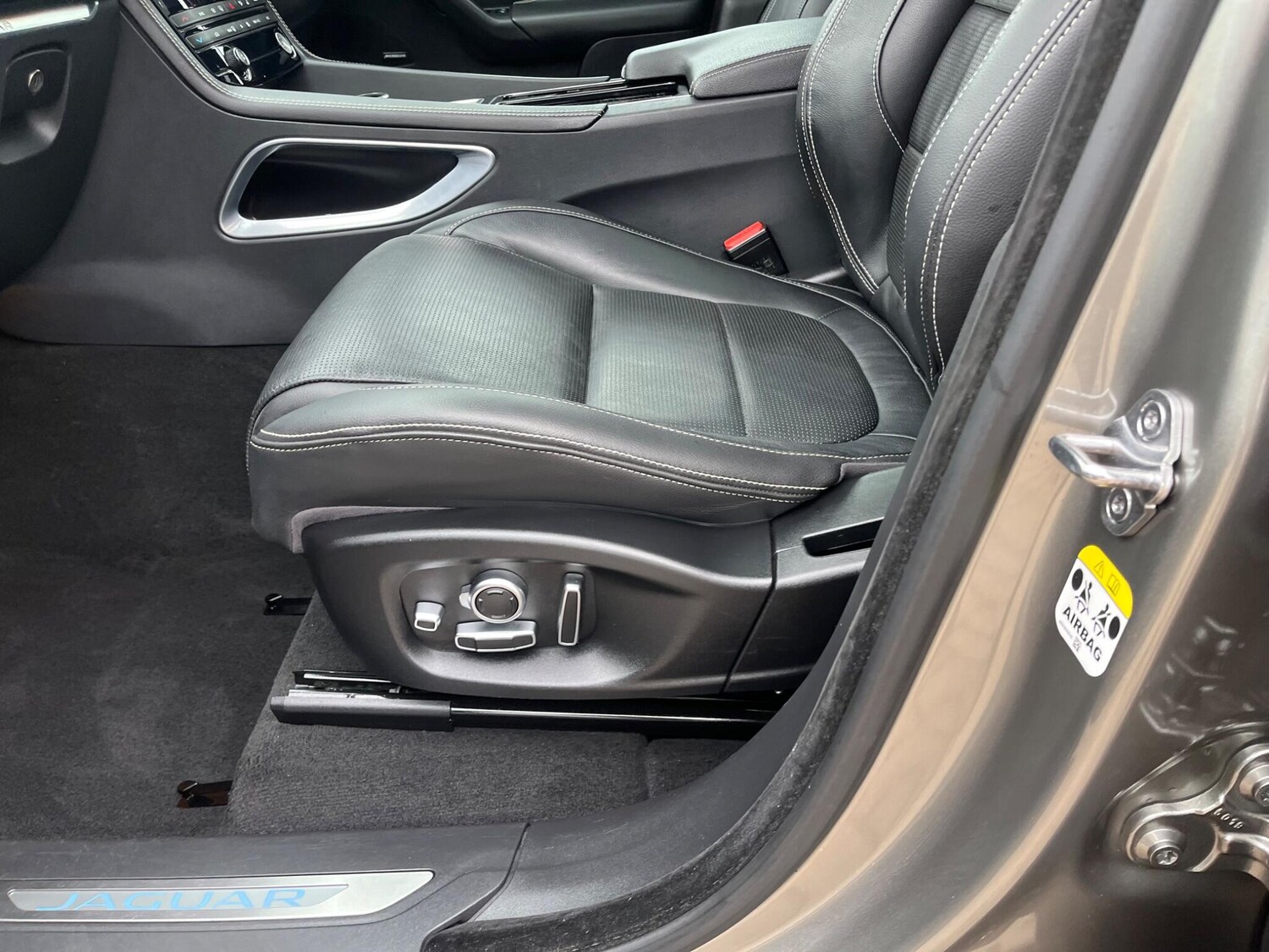 Used Jaguar F-Pace 2020 for sale - 77477054: Photo 55