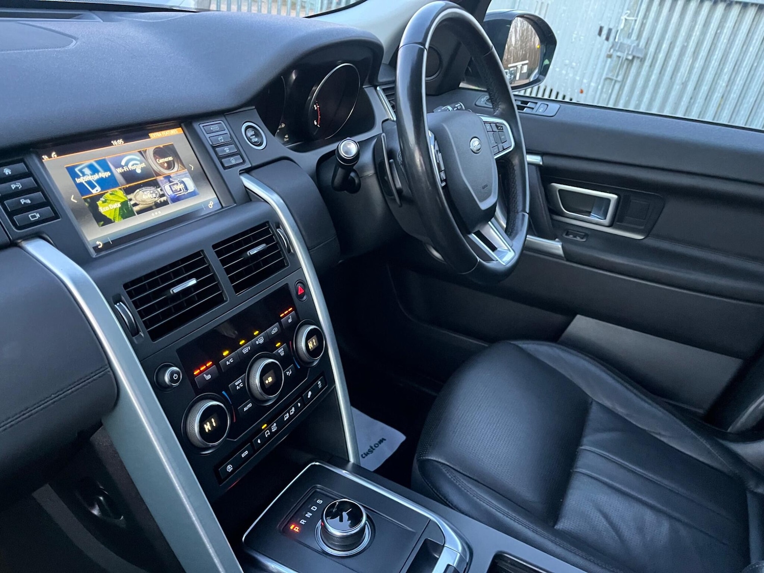 Used Land Rover Discovery Sport 2019 for sale - 77111720: Photo 22