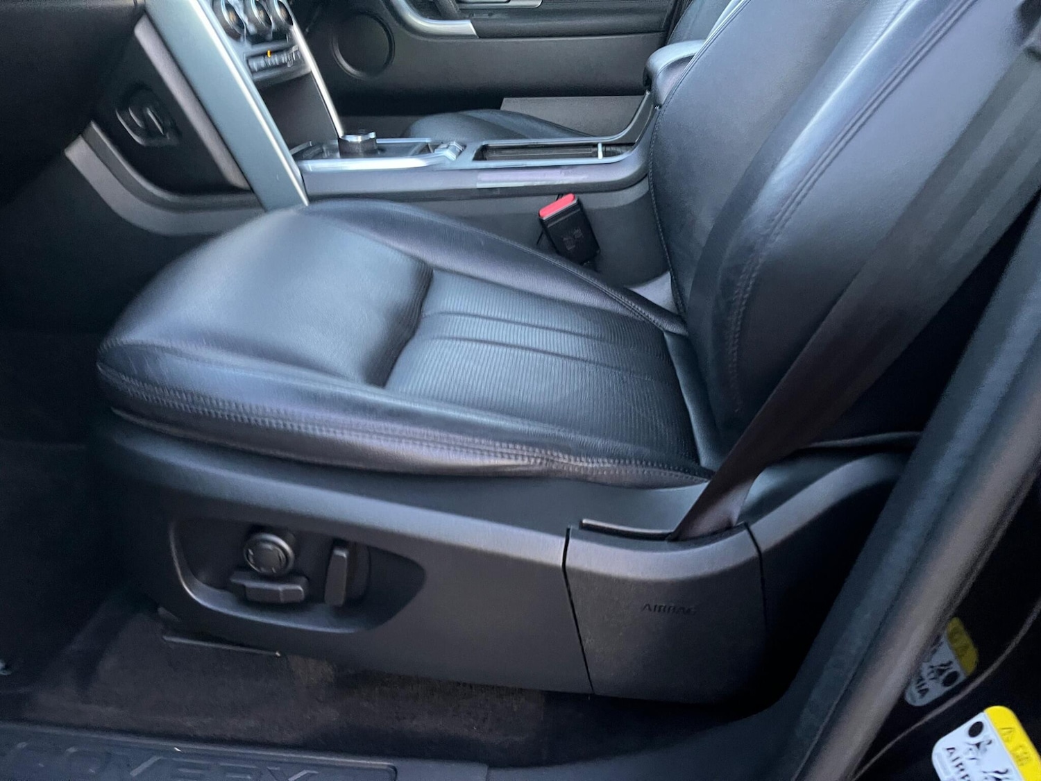 Used Land Rover Discovery Sport 2019 for sale - 77111720: Photo 38