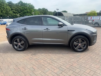 Used Jaguar E-Pace 2020 for sale - 78740925: Photo