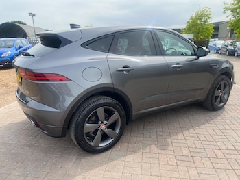 Used Jaguar E-Pace 2020 for sale - 78740925: Photo