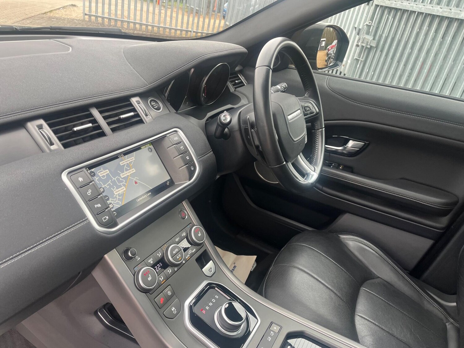 Used Land Rover Range Rover Evoque 2018 for sale - 77477050: Photo 27