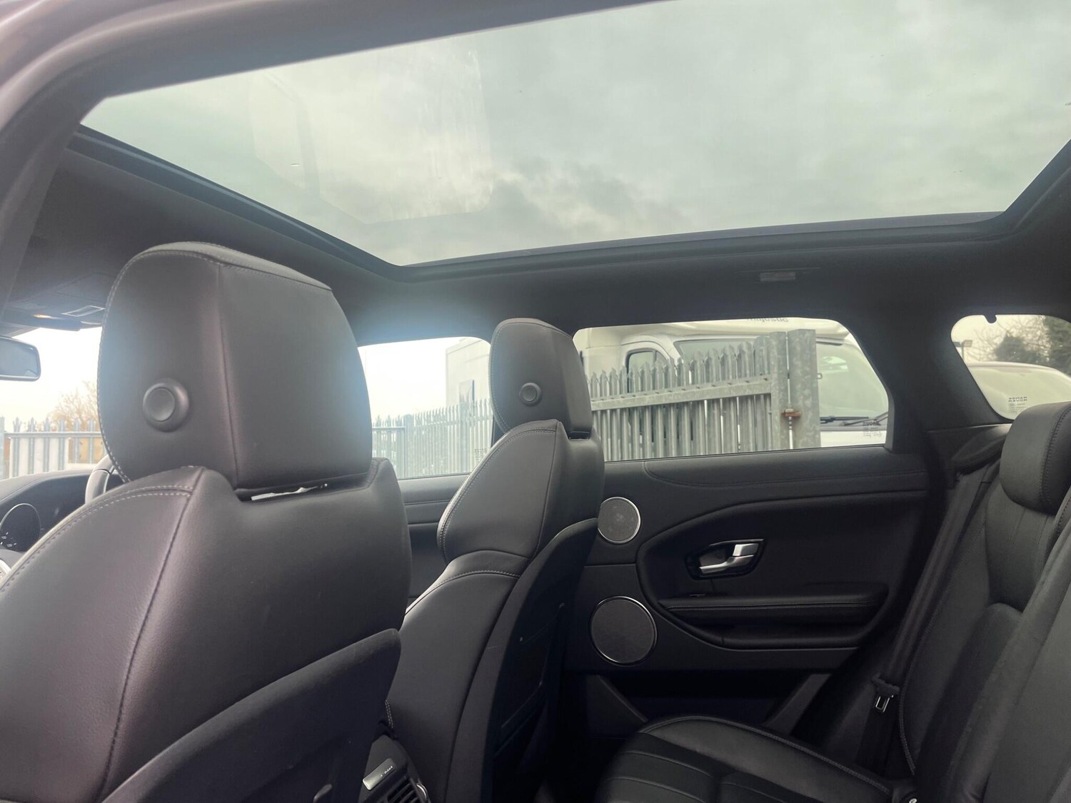 Used Land Rover Range Rover Evoque 2018 for sale - 77477050: Photo 31