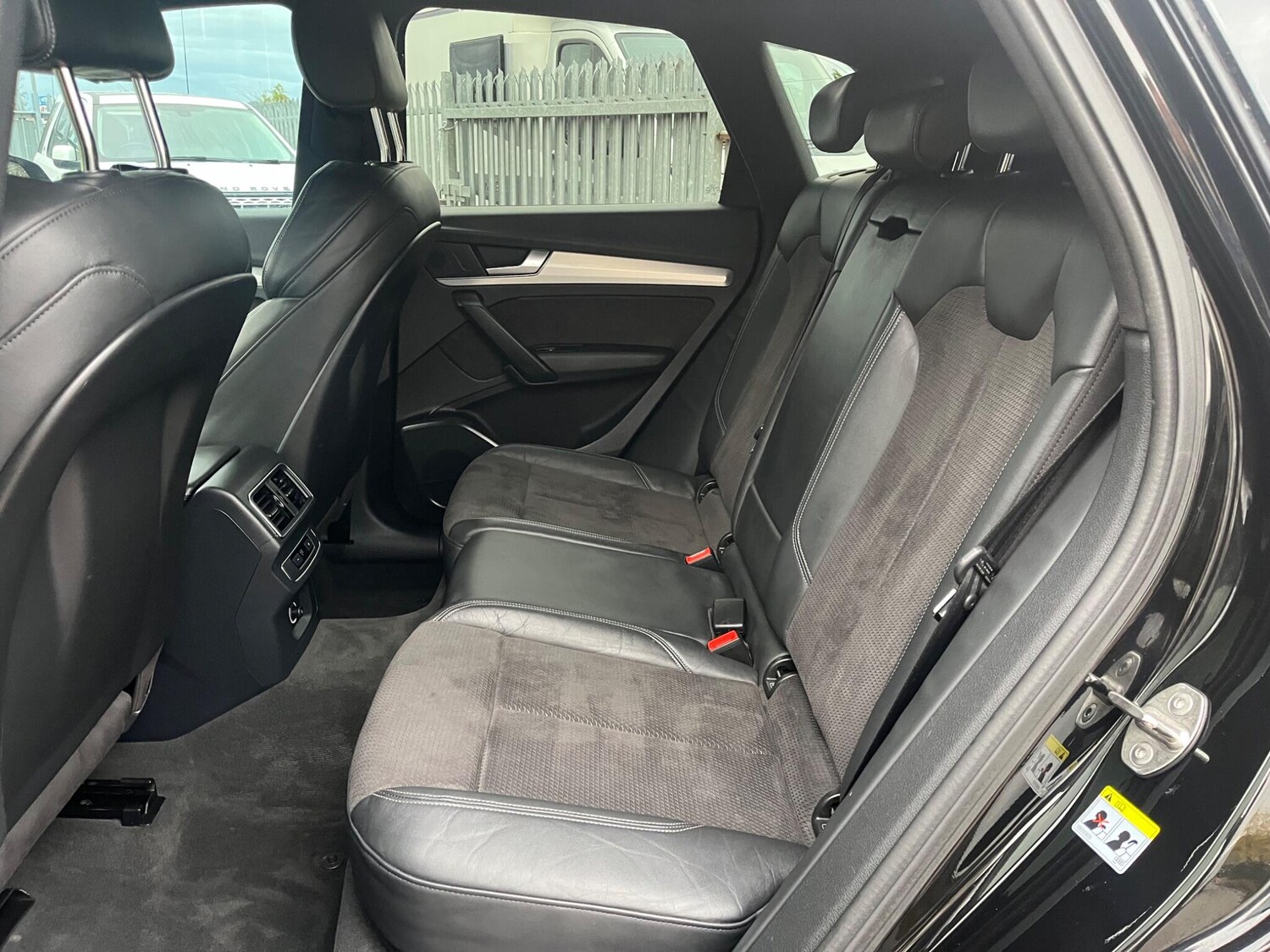 Used Audi Q5 2018 for sale - 77635521: Photo 35