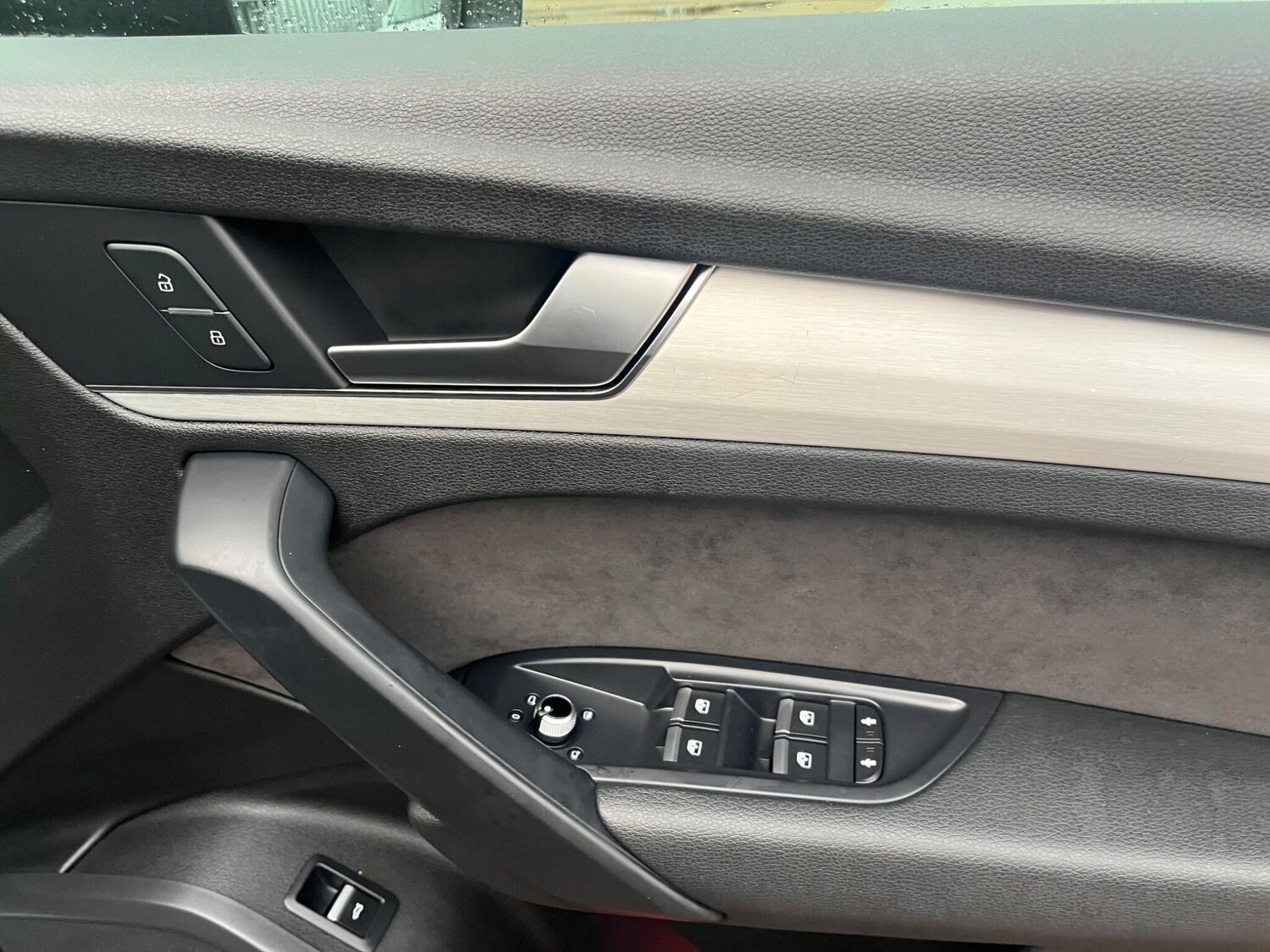 Used Audi Q5 2018 for sale - 77635521: Photo 40