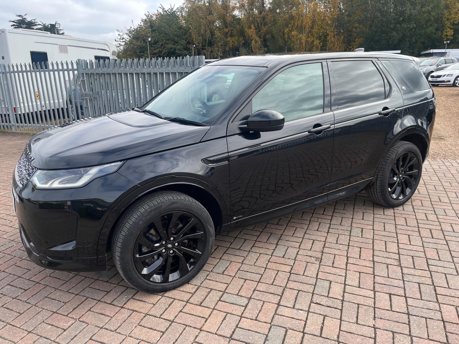 Used Land Rover Discovery Sport 2020 for sale - 76690951: Photo 16