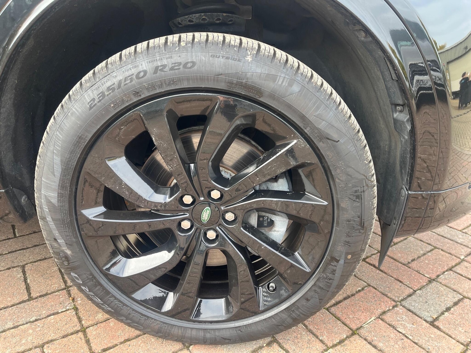 Used Land Rover Discovery Sport 2020 for sale - 76690951: Photo 4