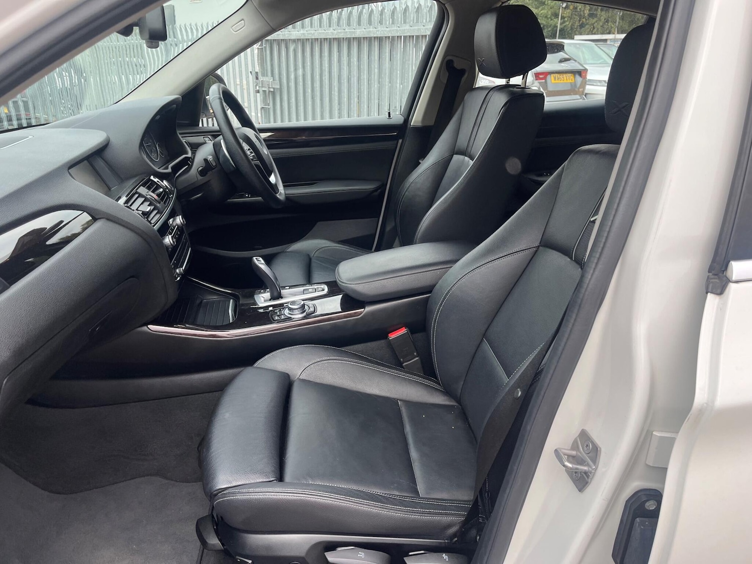 Used BMW X4 2016 for sale - 76690953: Photo 30