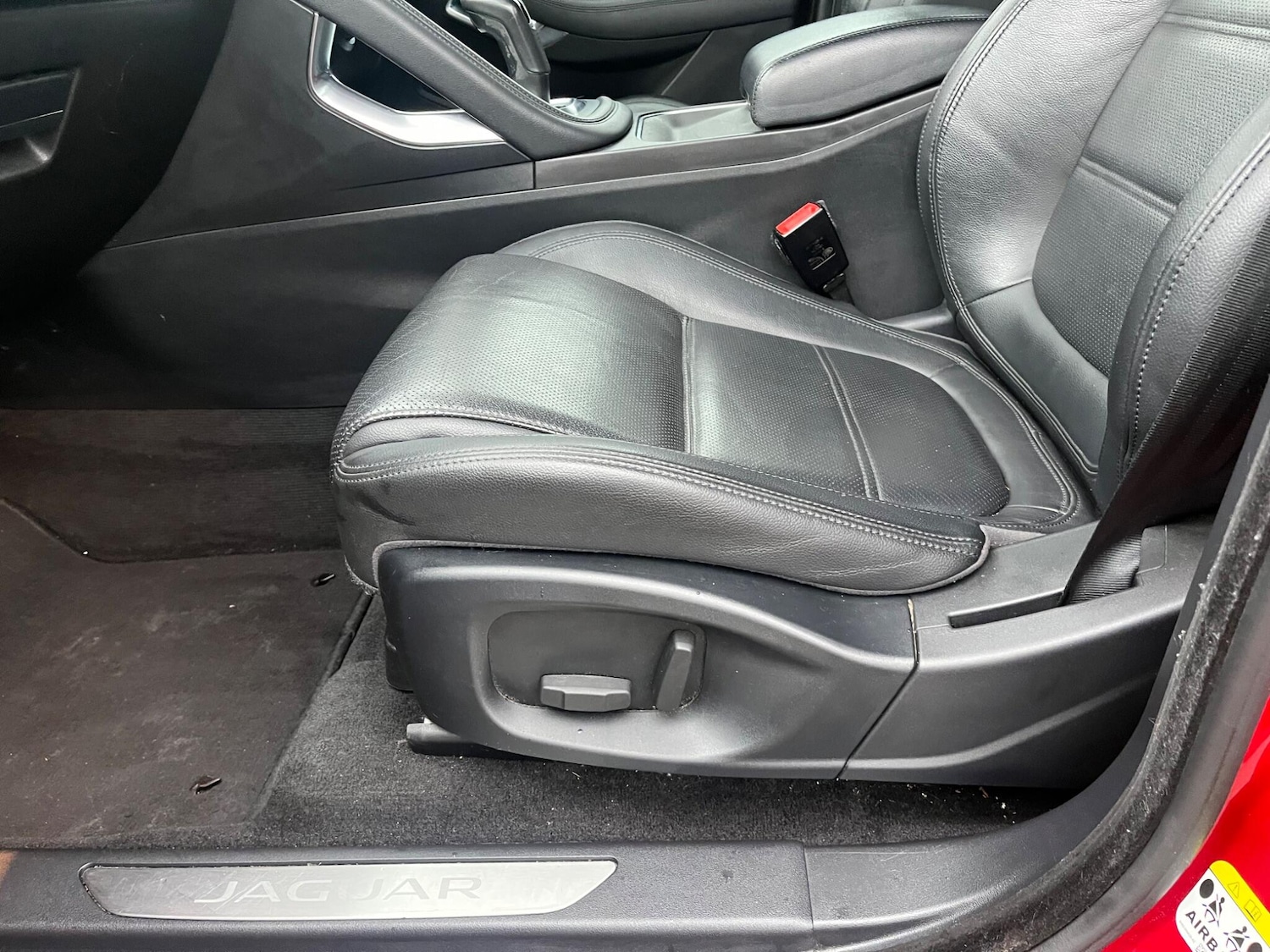 Used Jaguar E-Pace 2018 for sale - 77159439: Photo 37