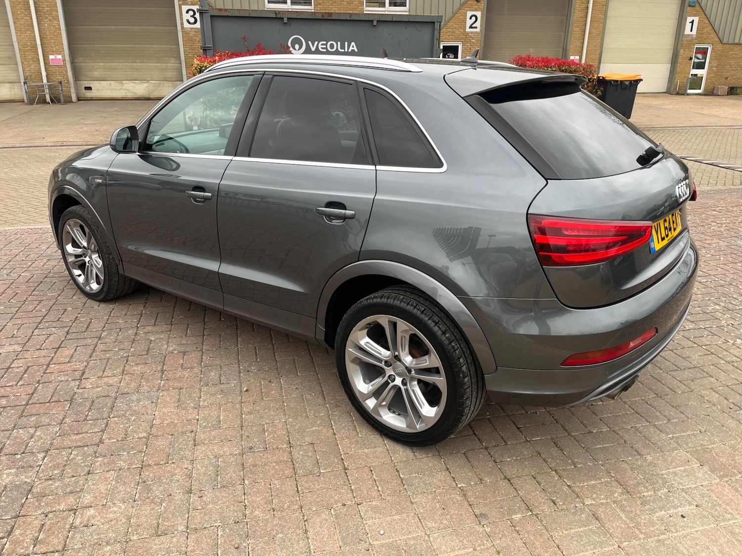 Used Audi Q3 2015 for sale - 78047115: Photo 17