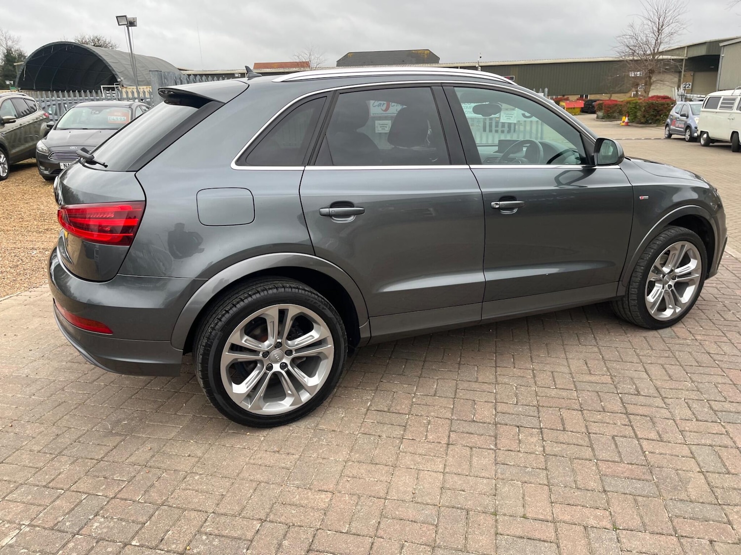 Used Audi Q3 2015 for sale - 78047115: Photo 23