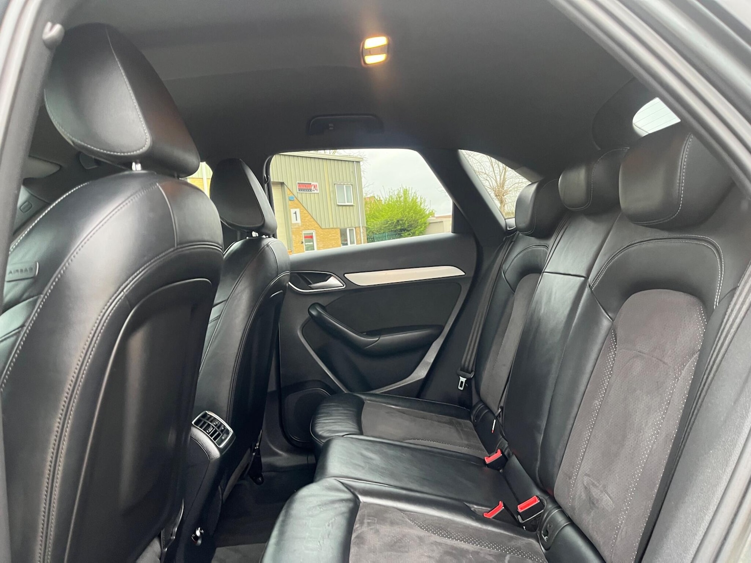 Used Audi Q3 2015 for sale - 78047115: Photo 31