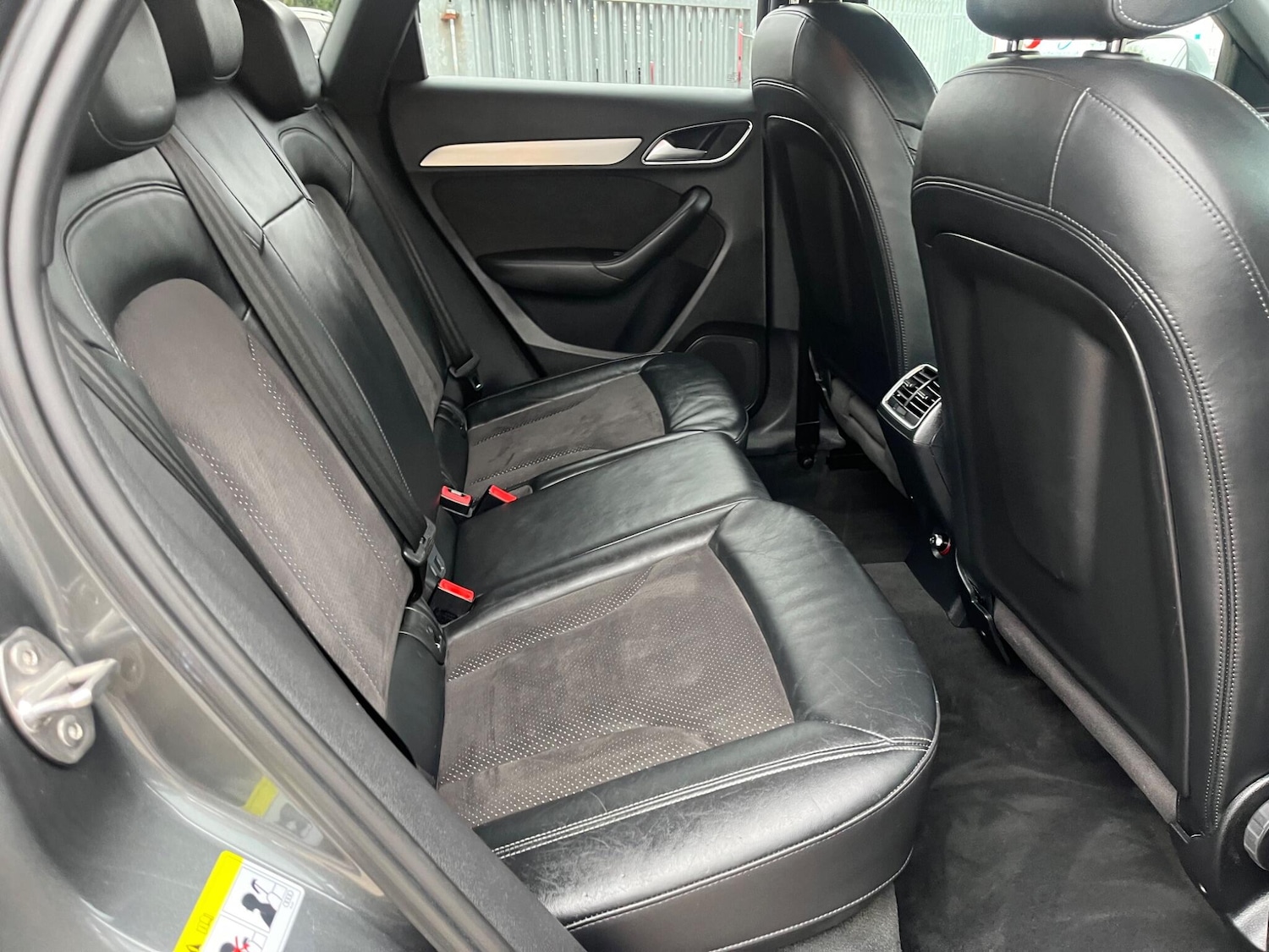 Used Audi Q3 2015 for sale - 78047115: Photo 35