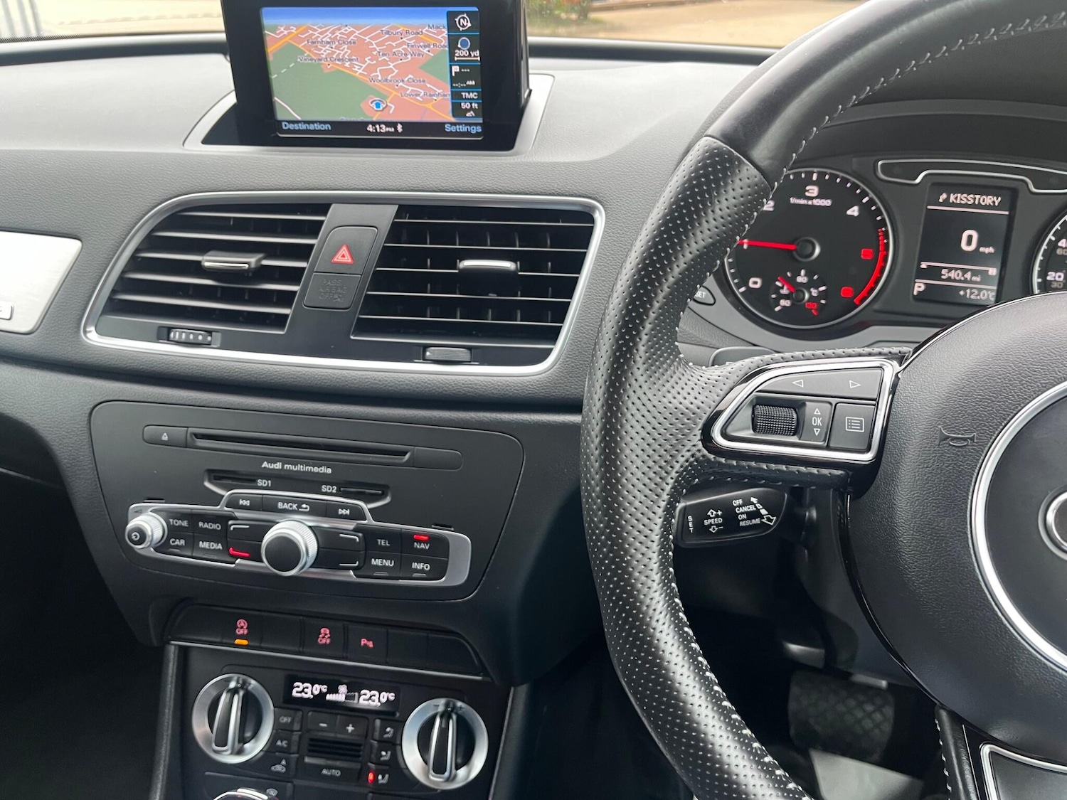 Used Audi Q3 2015 for sale - 78047115: Photo 49