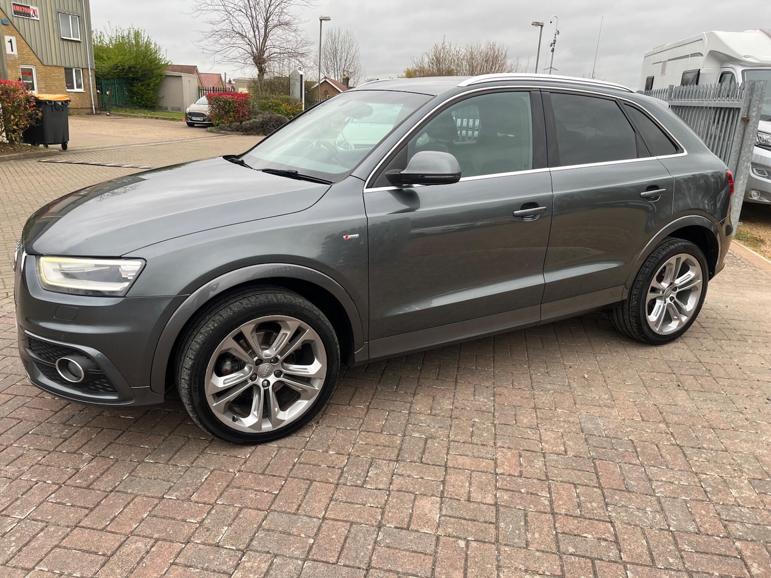 Used Audi Q3 2015 for sale - 78047115: Photo 5