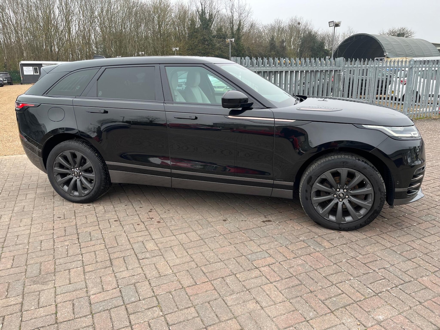 Used Land Rover Range Rover Velar 2018 for sale - 77981433: Photo 19