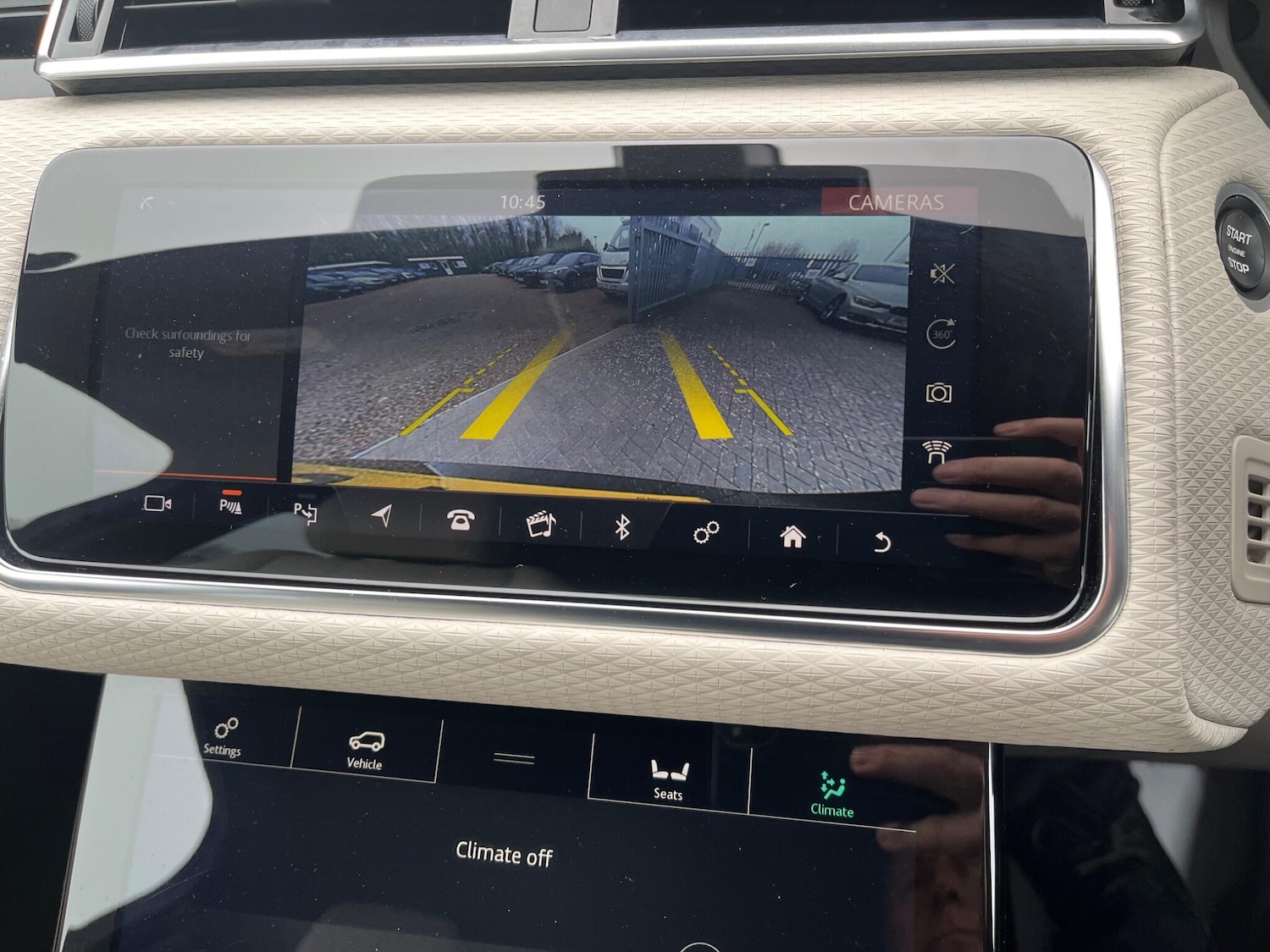 Used Land Rover Range Rover Velar 2018 for sale - 77981433: Photo 43