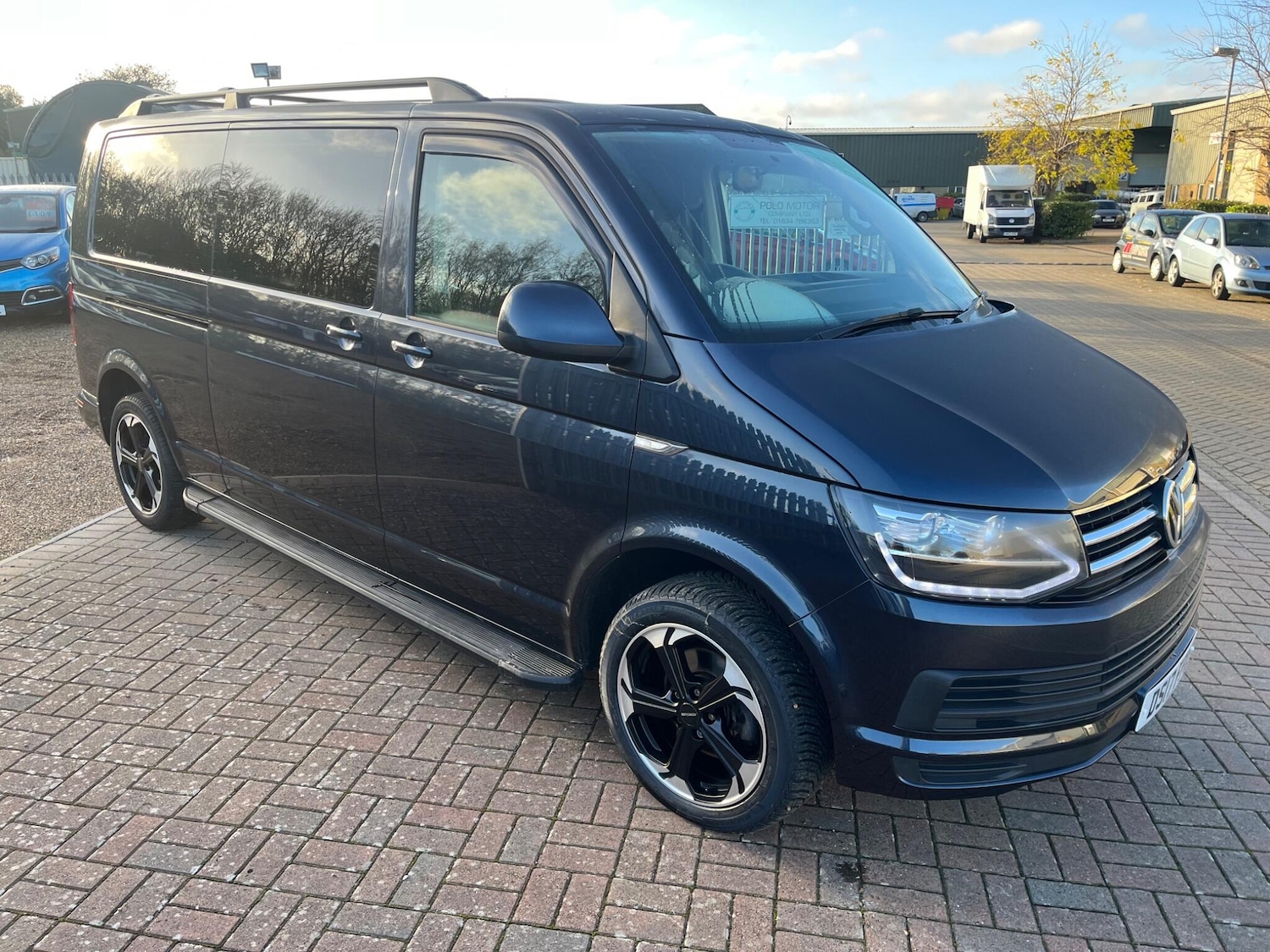 Used Volkswagen Transporter Shuttle 2017 for sale - 76690945: Photo 10
