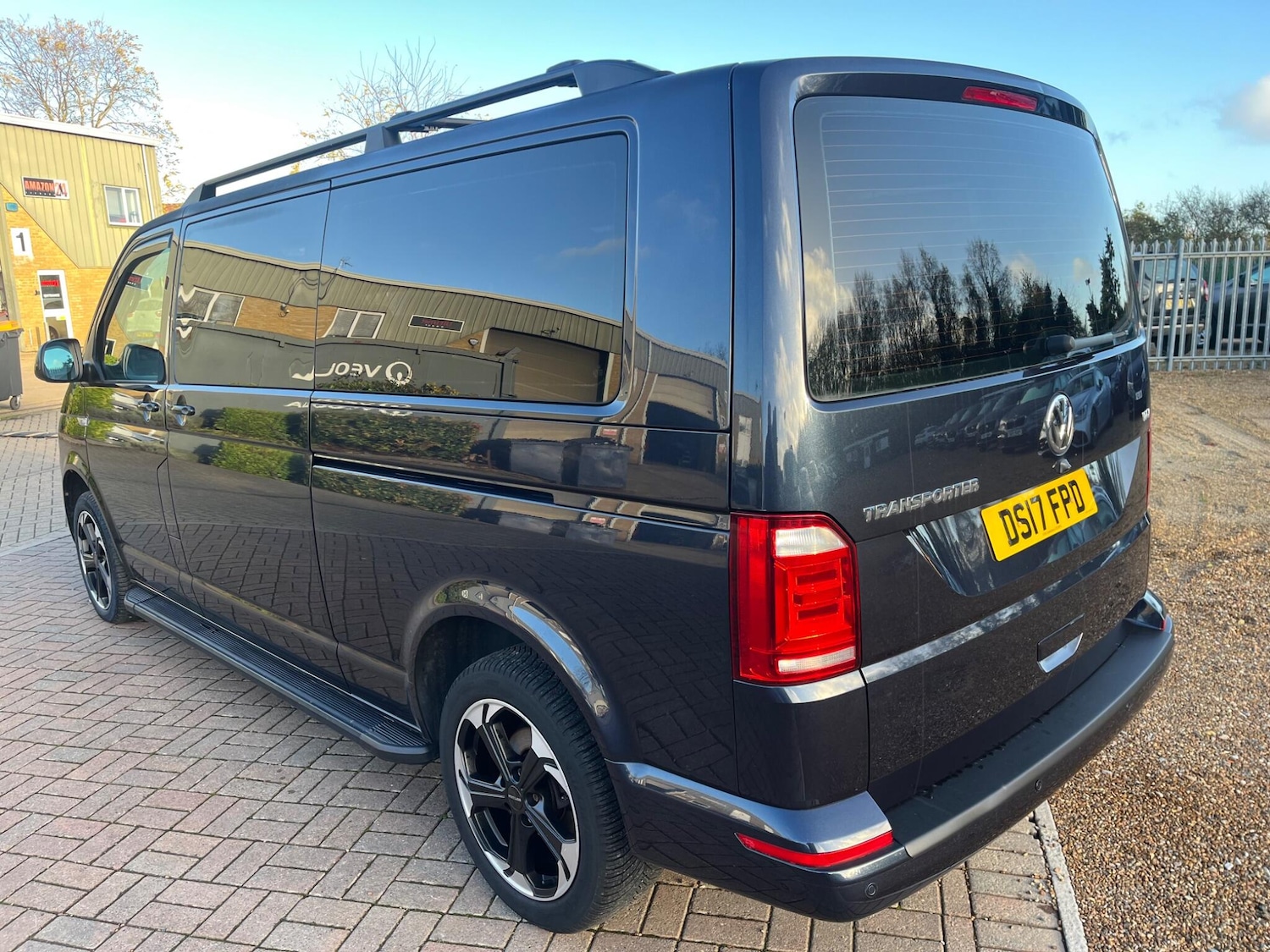 Used Volkswagen Transporter Shuttle 2017 for sale - 76690945: Photo 15