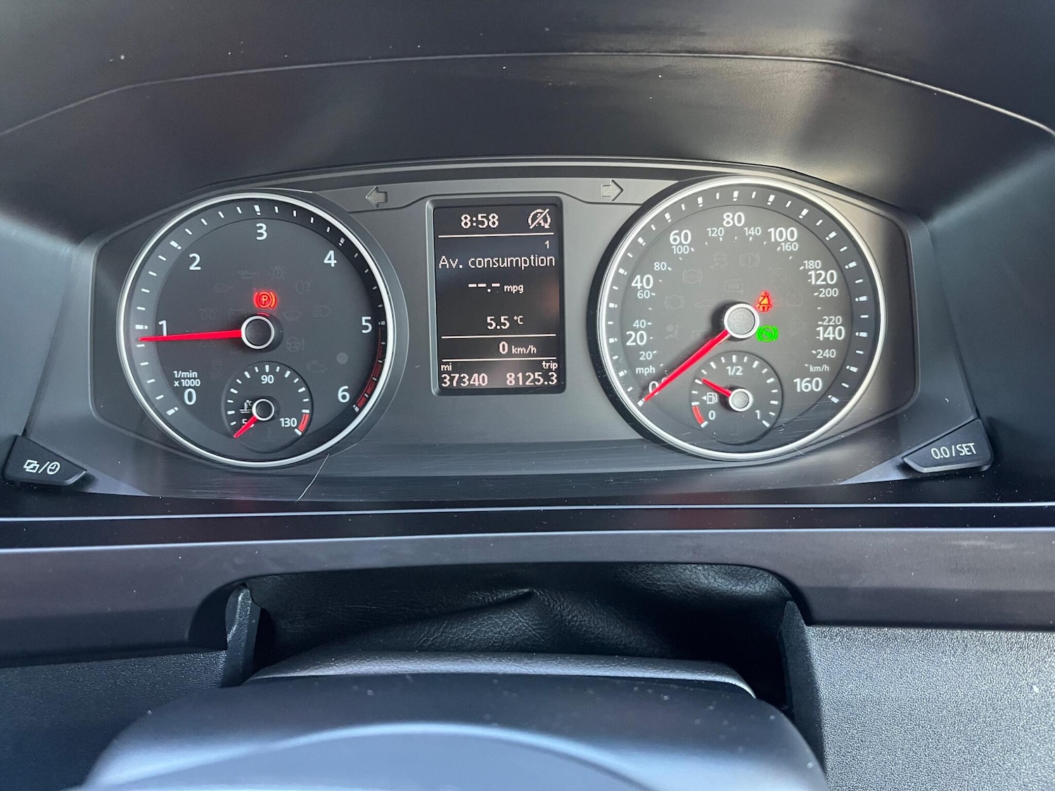 Used Volkswagen Transporter Shuttle 2017 for sale - 76690945: Photo 32