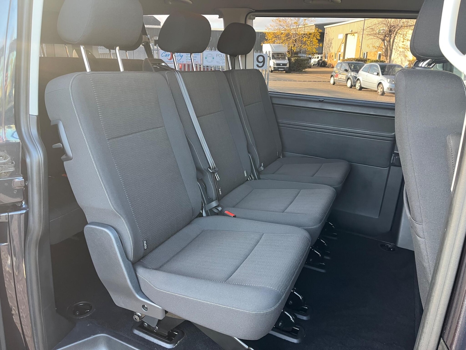 Used Volkswagen Transporter Shuttle 2017 for sale - 76690945: Photo 47