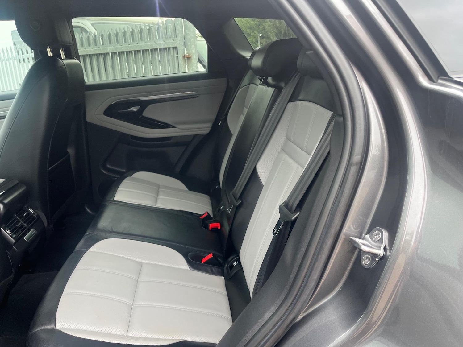 Used Land Rover Range Rover Evoque 2019 for sale - 76690930: Photo 36