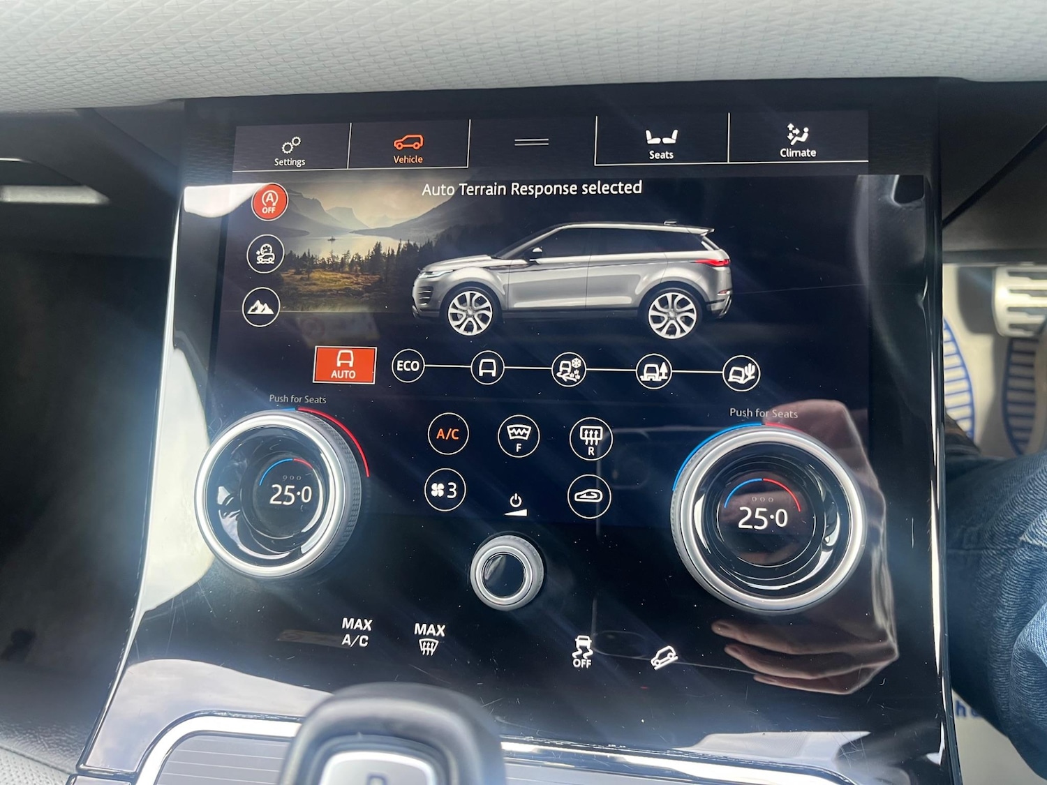 Used Land Rover Range Rover Evoque 2019 for sale - 76690930: Photo 48