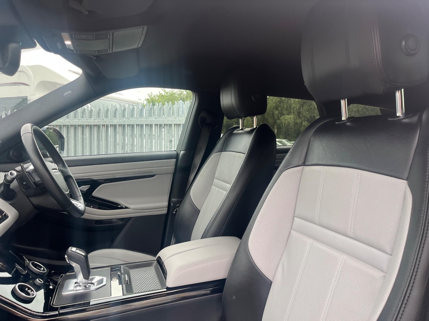 Used Land Rover Range Rover Evoque 2019 for sale - 76690930: Photo 65