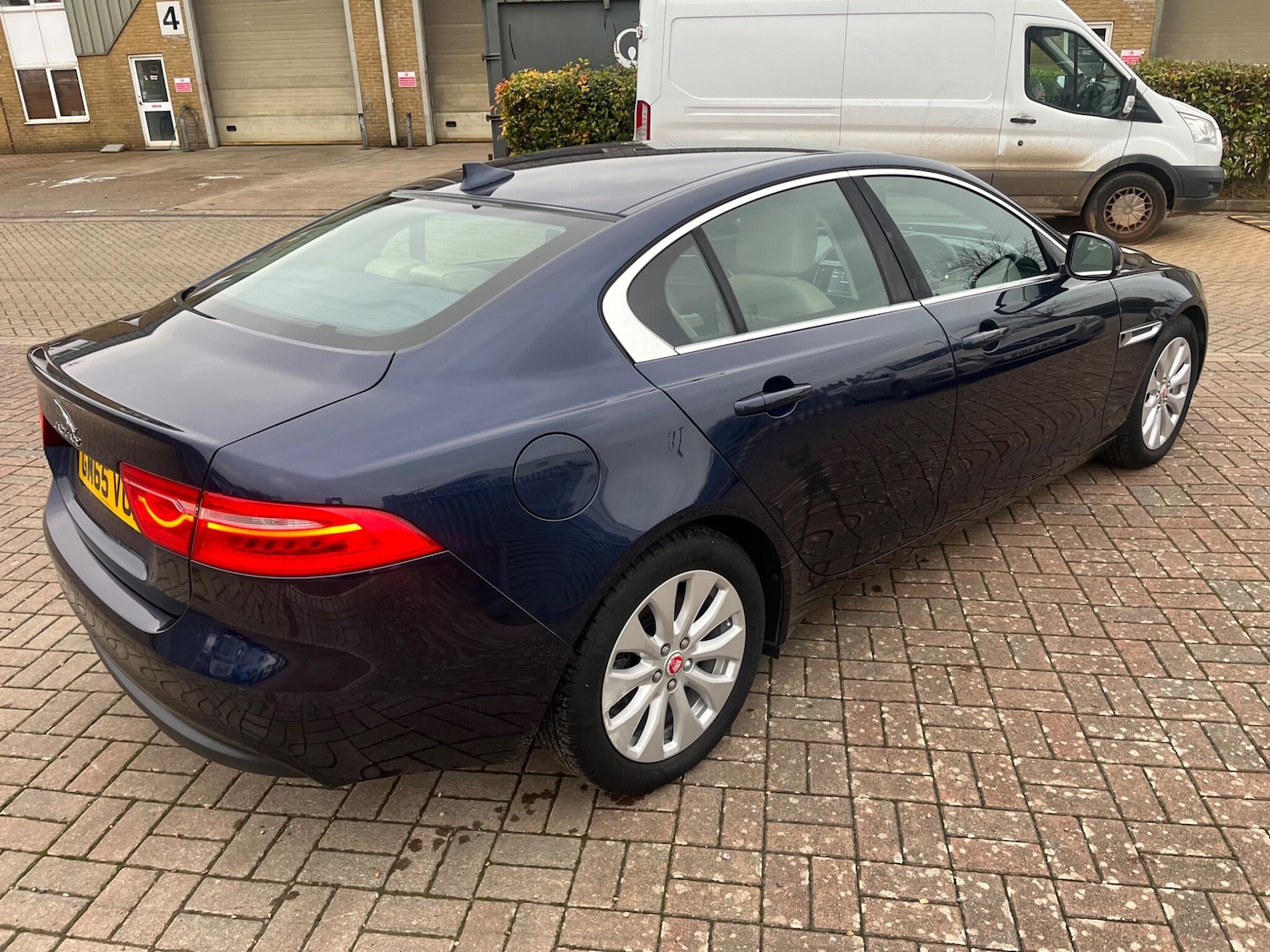 Used Jaguar XE 2016 for sale - 77043112: Photo 24