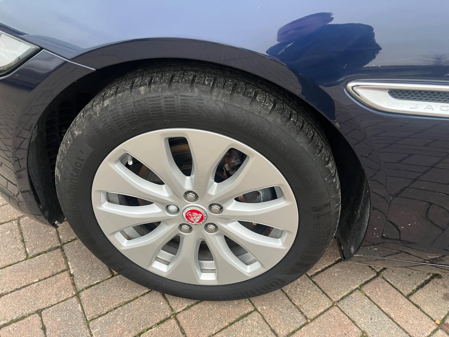 Used Jaguar XE 2016 for sale - 77043112: Photo 34