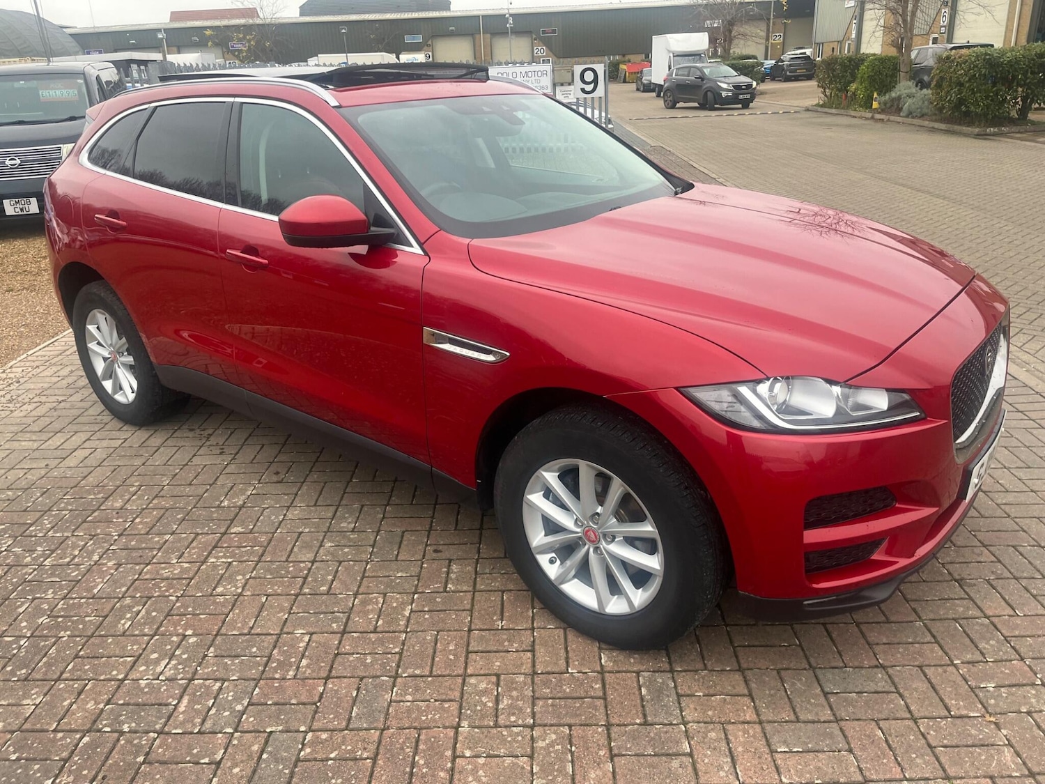 Used Jaguar F-Pace 2019 for sale - 77043113: Photo 11