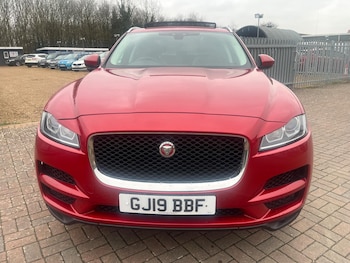 Used Jaguar F-Pace 2019 for sale - 77043113: Photo