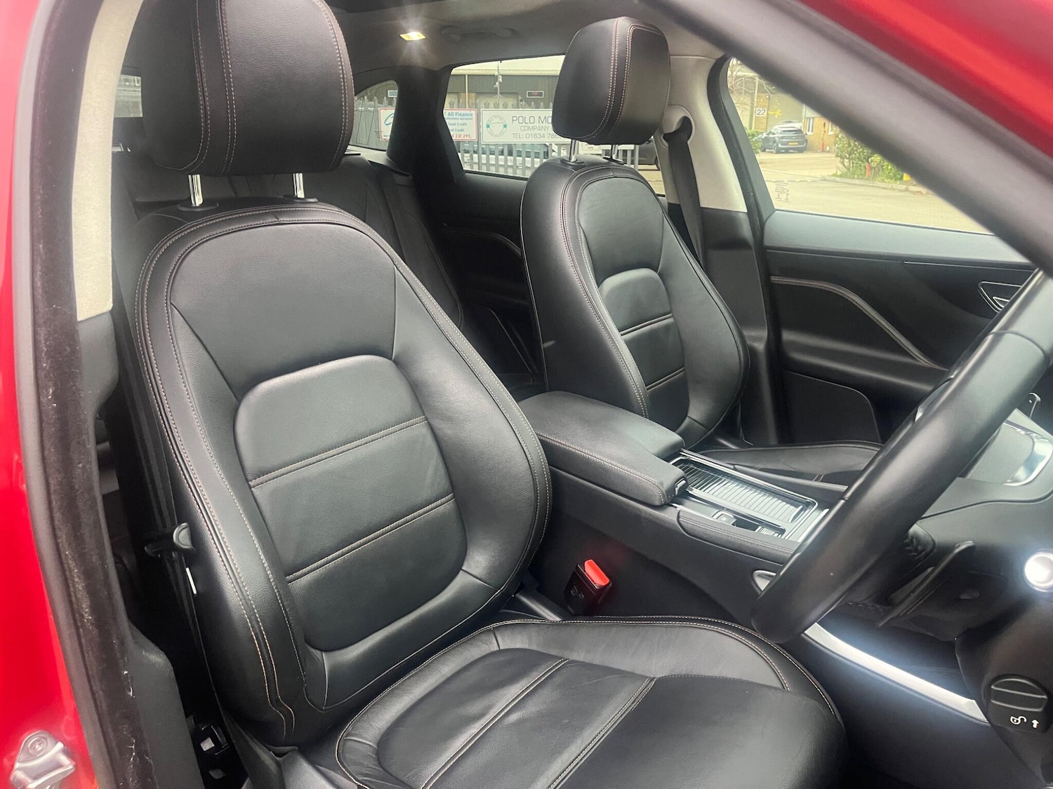 Used Jaguar F-Pace 2019 for sale - 77043113: Photo 4