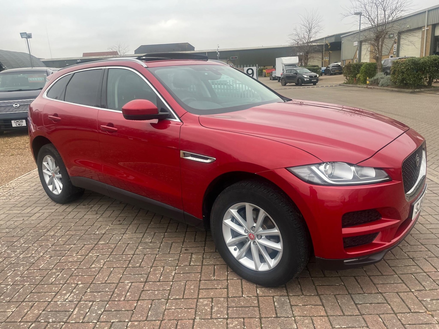 Used Jaguar F-Pace 2019 for sale - 77043113: Photo 9
