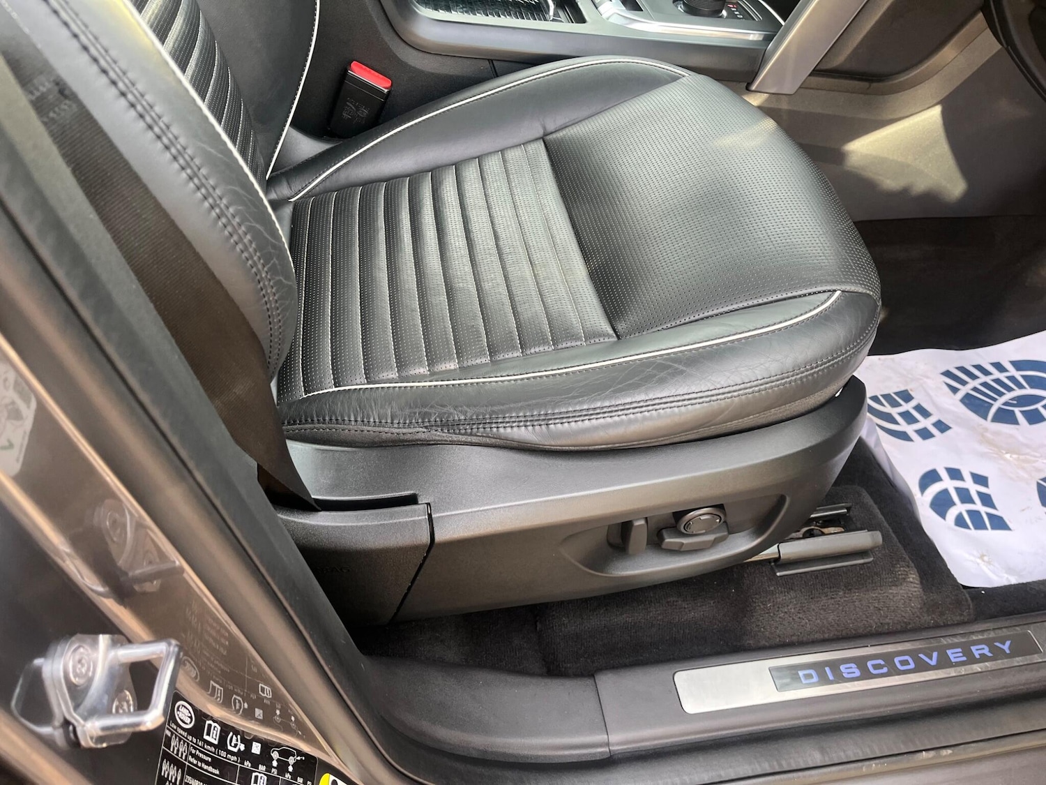 Used Land Rover Discovery Sport 2019 for sale - 76978006: Photo 24