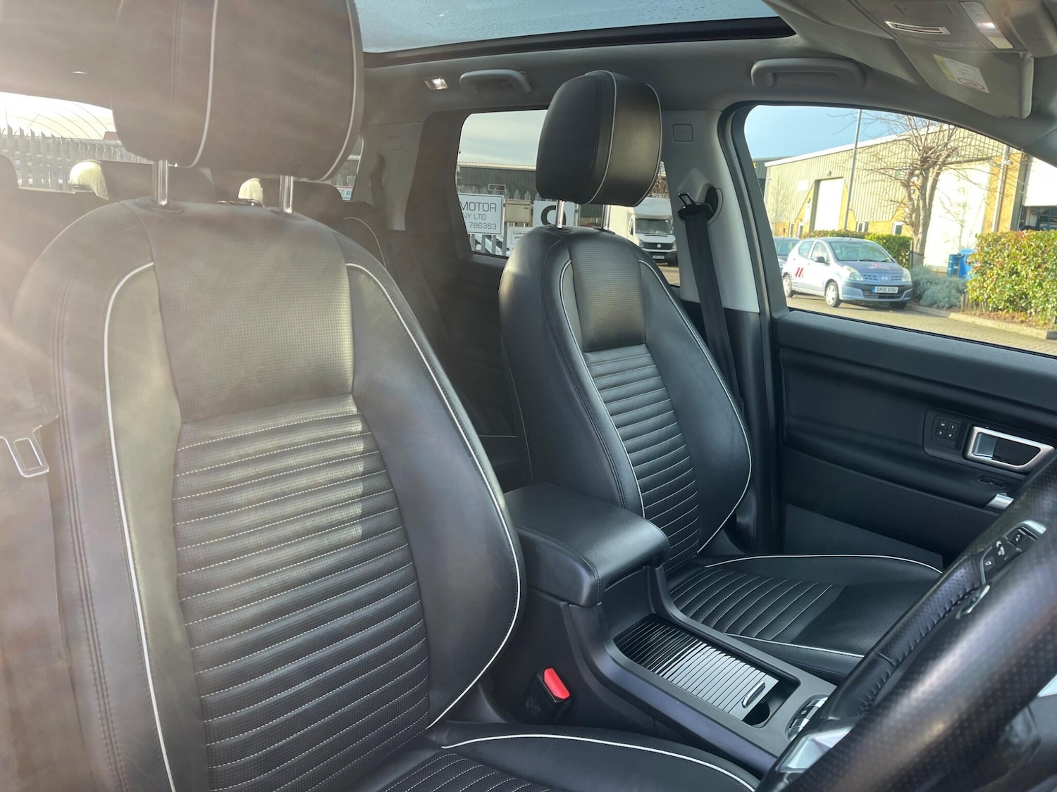 Used Land Rover Discovery Sport 2019 for sale - 76978006: Photo 25