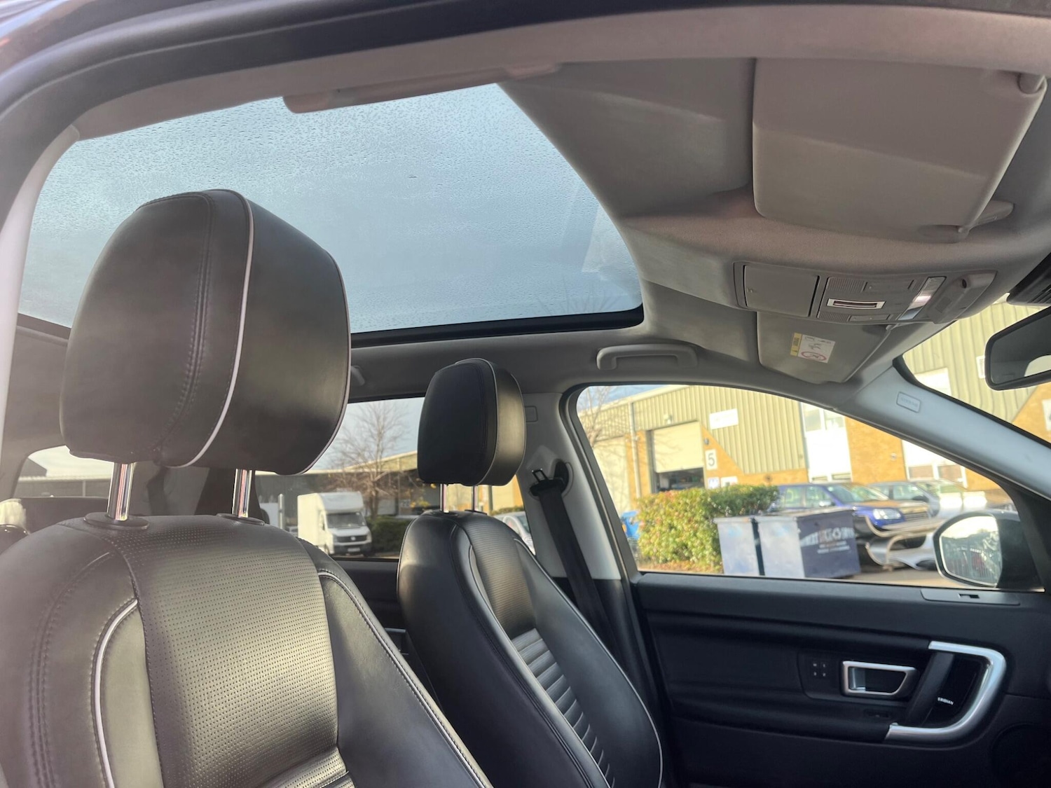 Used Land Rover Discovery Sport 2019 for sale - 76978006: Photo 26