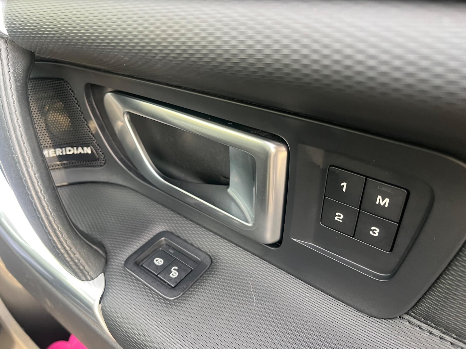 Used Land Rover Discovery Sport 2019 for sale - 76978006: Photo 31