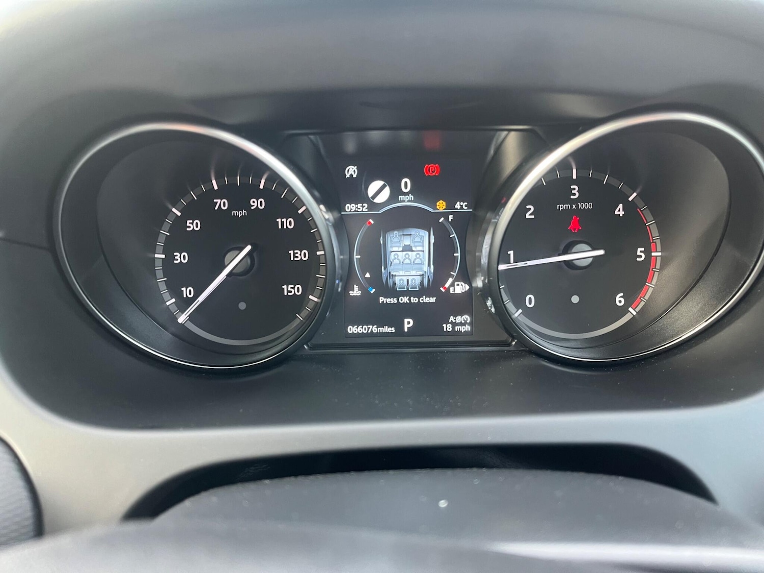 Used Land Rover Discovery Sport 2019 for sale - 76978006: Photo 44