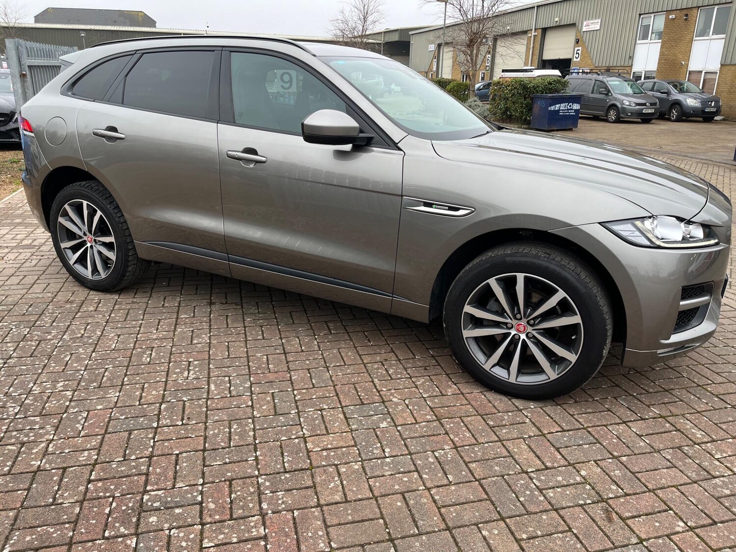 Used Jaguar F-Pace 2020 for sale - 78014845: Photo 13