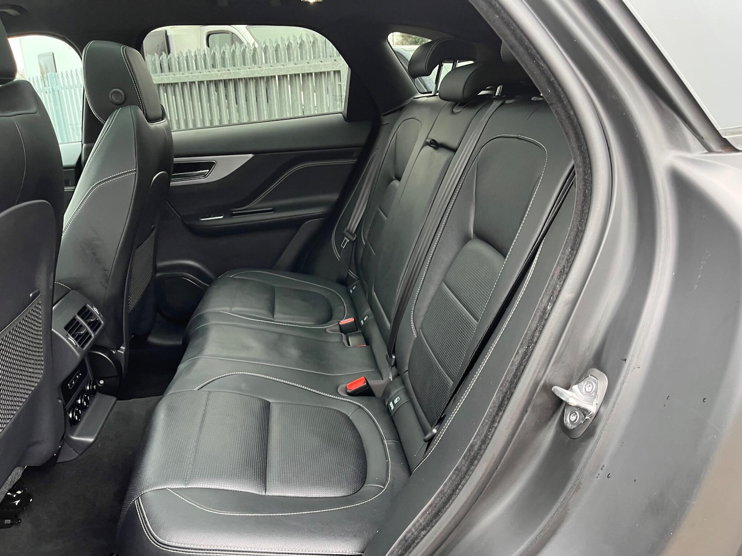 Used Jaguar F-Pace 2020 for sale - 78014845: Photo 32