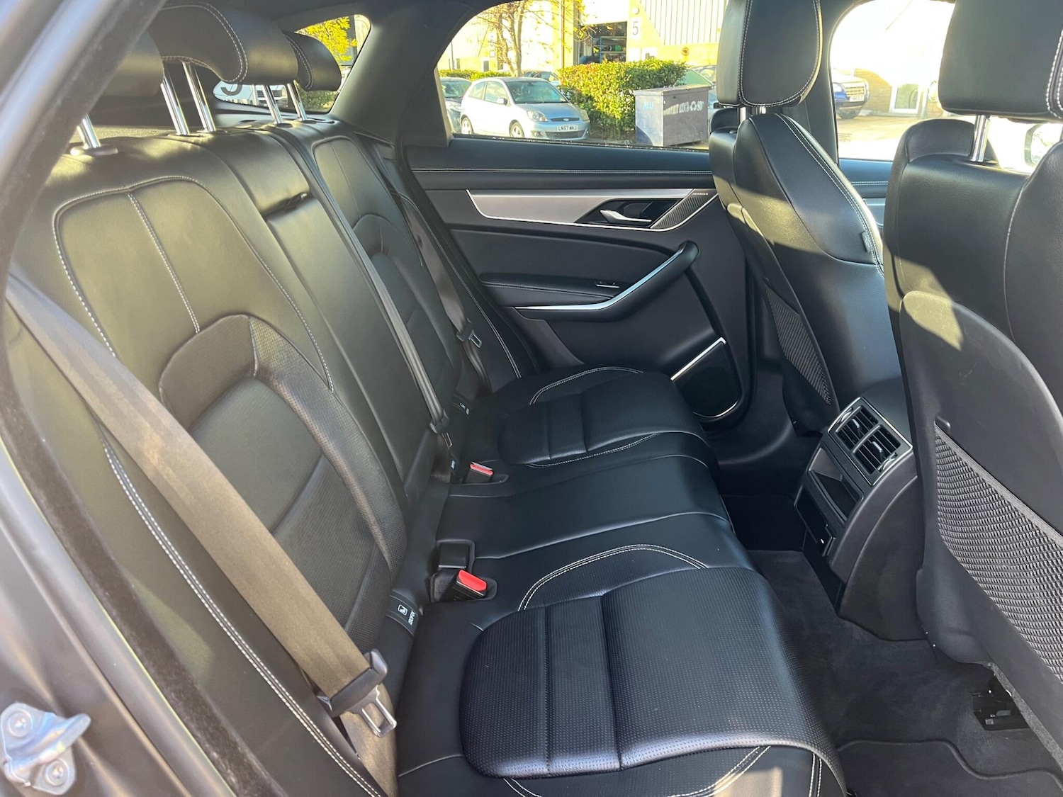 Used Jaguar F-Pace 2023 for sale - 77069402: Photo 29