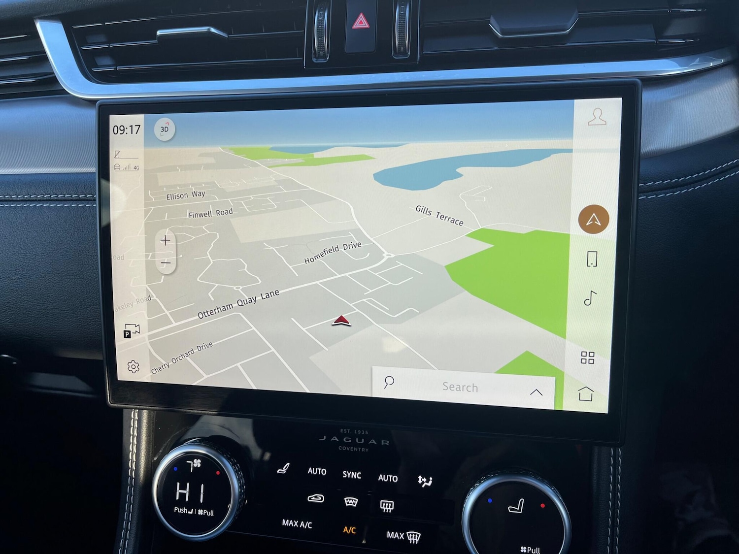 Used Jaguar F-Pace 2023 for sale - 77069402: Photo 38